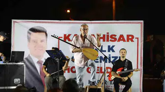 Karahisar'da müzik rüzgarı: Tavaslılar unutulmaz bir akşamda buluştu
