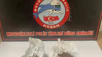 Keşan sokaklarında suçlulara geçit yok: Şüphelilerin üzerinden cephanelik çıktı