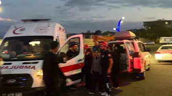 Bingöl'de trafik dehşeti: Cadde ortasında feci çarpışma