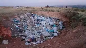 Erzincan'da mera kabusu: Çöplük yüzünden geçim kaynağını kaybediyor