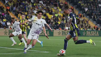 Kadıköy'de kritik sınav: Fenerbahçe galibiyet hasretine son vermek istiyor