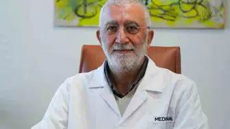 Zihinsel Keskinliğin Sırrı Sofrada Saklı: Alzheimer Riskini Azaltmak İçin Hangi Vitaminler Şart?