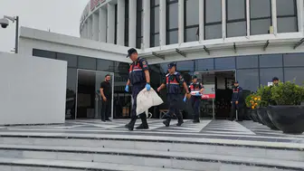 Bolu Belediyesi'nde Hayalet Araç Operasyonu: Çuvallar dolusu belgeyle ayrıldılar