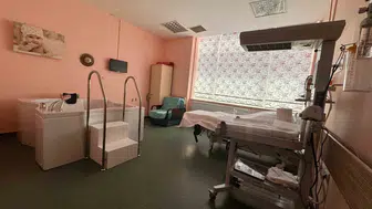 Karabük'te Doğum Odalarında Yeni Dönem: Ilık Suyun Rahatlatıcı Gücüyle Gelen Sağlıklı Başlangıçlar