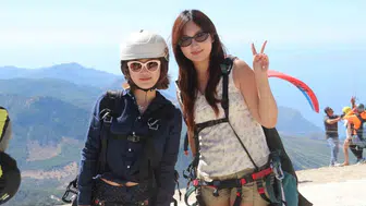 Babadağ semalarında Çinli turist akını: Gökyüzünde her üç kişiden biri onlar