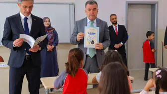 Miniklerin okul yolculuğu Bayburt'ta renkli görüntülerle başladı