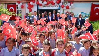 Aksaray'da eğitim maratonu başladı: 82 bin öğrenci sıralara döndü
