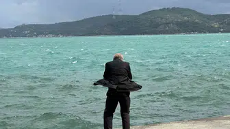 Sarıyer kıyılarında fırtına alarmı: Dev dalgalar sahili dövüyor