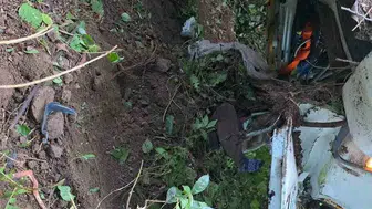 Artvin'de çay hasadı yolunda acı son: Direksiyon hakimiyetini kaybeden sürücü hayatını kaybetti