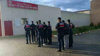 Isparta'da zehir tacirlerine jandarma darbesi: 620 dozluk yakalama