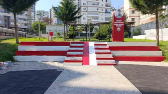 Samsun'un parklarında kırmızı-beyaz rüzgarı esiyor