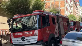 Kentsel dönüşüm bekleyen binada korkutan alevler: Çatı küle döndü