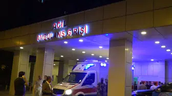 Van'da korkunç kaza: Direksiyon hakimiyetini kaybeden sürücü yaşam mücadelesi veriyor