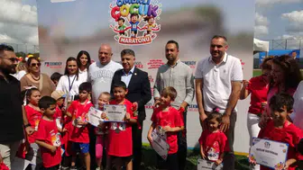 Ömerli'de miniklerin büyük yarışı: 2 bin çocuk aynı parkurda buluştu