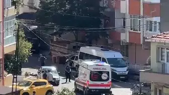 Maltepe'de dehşet anları: İş yeri sahibi komşusunu vurdu