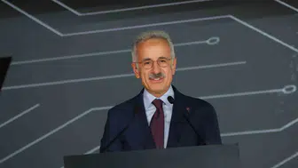 Dijital geleceğin kalesi İzmir'de yükseliyor: 5G'de dev rakamlara ulaşıldı