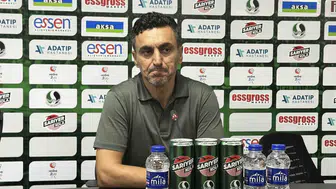 Sakaryaspor'da galibiyetin mimarı Ümit Bozkurt: Taraftarımızla bütünleşerek kazandık