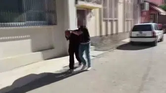 Adana'da narkotik operasyonu: 39 firari hükümlü kıskıvrak yakalandı