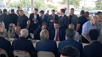 Bakan Kurum'dan Serik'te taziye ziyareti: Acıları paylaşarak büyüyoruz
