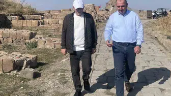 Anadolu'nun kadim kapısı Ani'de hummalı çalışma: Vali Polat yerinde inceledi