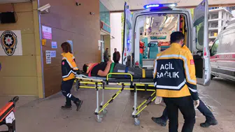 İnegöl'de korku dolu anlar: Merdiven korkuluğunda kayan çocuk boşluğa çakıldı