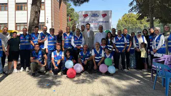 Adıyaman'da çocukların yüzünü güldüren iyilik seferberliği