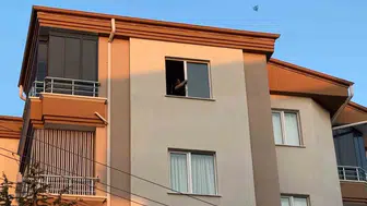 Aksaray'da korkunç düşüş: 18 yaşındaki genç kızın yaşam mücadelesi sürüyor