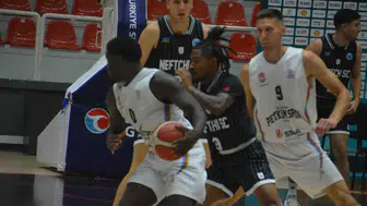 Aliağa Petkimspor Ege Cup 2026 açılışında rakibine sahayı dar etti