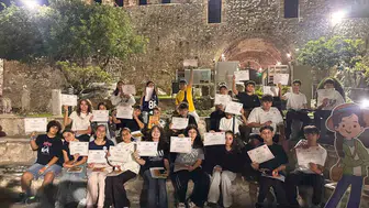Marmaris'te sıra dışı ders: Öğrenciler Türkçeyi müzenin karanlığında keşfetti