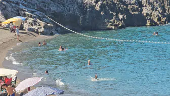 Zonguldak'ta Kapuz Plajı sürprizi: Sezon bitti denilmişti ama kapılar yeniden açıldı