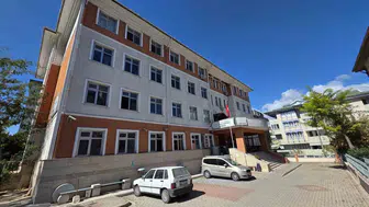 Bandırma'da öğrenmenin yaşı yok: Halk Eğitimi Merkezi yeni döneme iddialı girdi