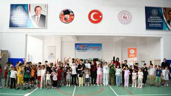 Melekbaba'da Mahalle Kültürü Yeniden Canlandı: Aileler Şenlikte Buluştu