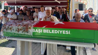Girne açıklarındaki faciada acı veda: 5 çocuk annesi Elmas Demir son yolculuğuna uğurlandı
