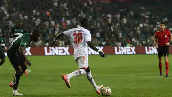 Kocaeli'de nefes kesen düello: Ev sahibi ekip Samsunspor engelini tek golle aştı