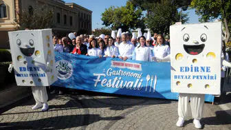 Selimiye'nin gölgesinde lezzet şöleni: Edirne beyaz peyniri başrolde