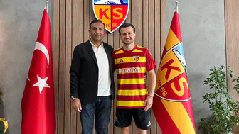 Kayserispor'da transferin son saatlerinde hareketli dakikalar: Bir imza daha geldi