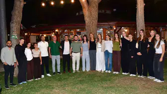 Manisa'nın voleyboldaki gururu vites yükseltti: Sultanlar zirveye göz kırpıyor