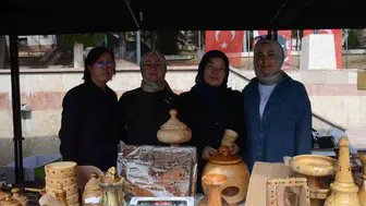 Bilecik'te dayanışma rüzgarı: Öğrencilerin geleceği için el ele verdiler