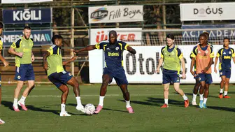 Derbi öncesi Fenerbahçe'de kritik mesai: Hakem semineriyle başladı