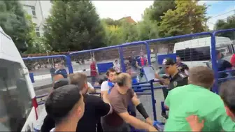 Tribünlerde gergin bekleyiş: Zonguldak'ta futbol heyecanı yerini arbedeye bıraktı