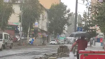 Ardahan'da aniden bastıran dolu felaketi: Hasat mevsiminde çiftçinin umutları suya düştü