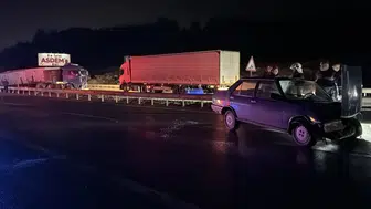 Kütahya'da korkutan kaza: Bariyerleri aşan dev TIR karşı şeride uçtu