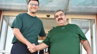 Erzurum basketbolunda 15 yıllık devir teslim: Bayrak artık öğrencisinin ellerinde
