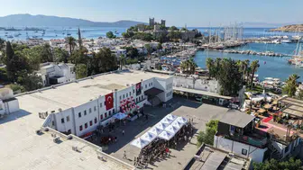Bodrum'da Okul Heyecanı: Binlerce Öğrenci İçin İlk Zil Çaldı