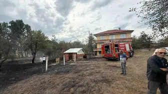Bolu'da korku dolu anlar: Alevler evlerin kapısına dayandı