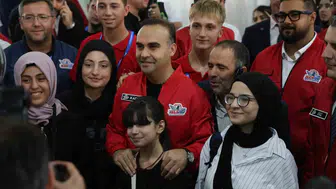 Diyarbakır'da teknoloji rüzgarı: Geleceğin mühendisleri projeleriyle sahneye çıktı