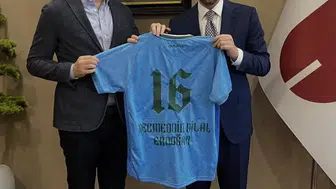 Yeşil Beyazlılardan Bilal Erdoğan'a Anlamlı Hediye
