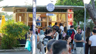 İzmir Fuarı'nda 95 yıllık gelenek: Gençlerin yeni buluşma noktası İzmirli Kahve oldu