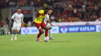 Göztepe evinde erken gelen golle avantajı kaptı: Rizespor karşısında ilk yarı üstünlüğü