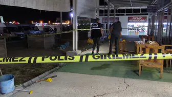 Park yeri kavgası kanlı bitti: İki kişi ölümle pençeleşiyor